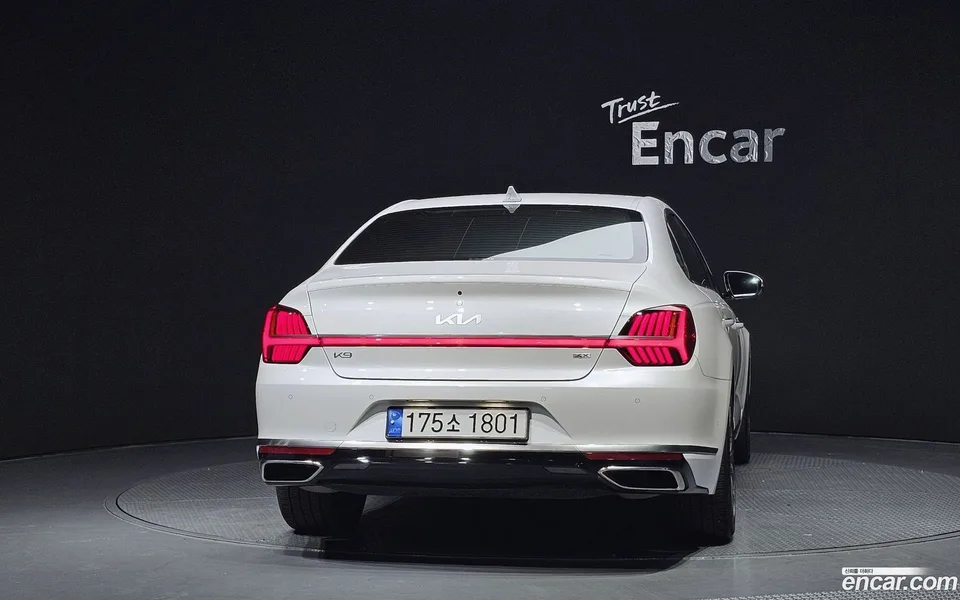 Kia K9 3.8 GDI AWD 2022 — thumbnail 4