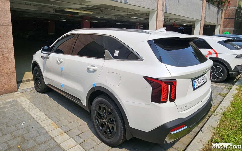Kia Sorento HEV 1.6 2WD 2025 — миниатюра 4