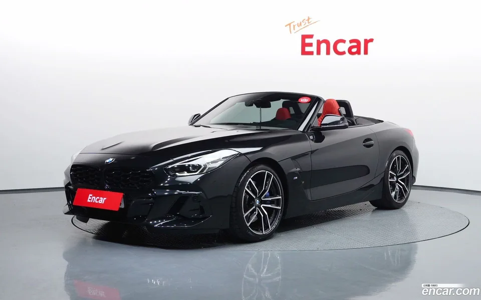 BMW Z4 sDrive20i M 2023 — photo 1, buy with delivery to Moscow