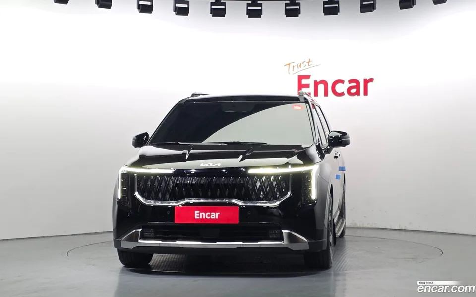 Kia Carnival 7 2025 — thumbnail 3