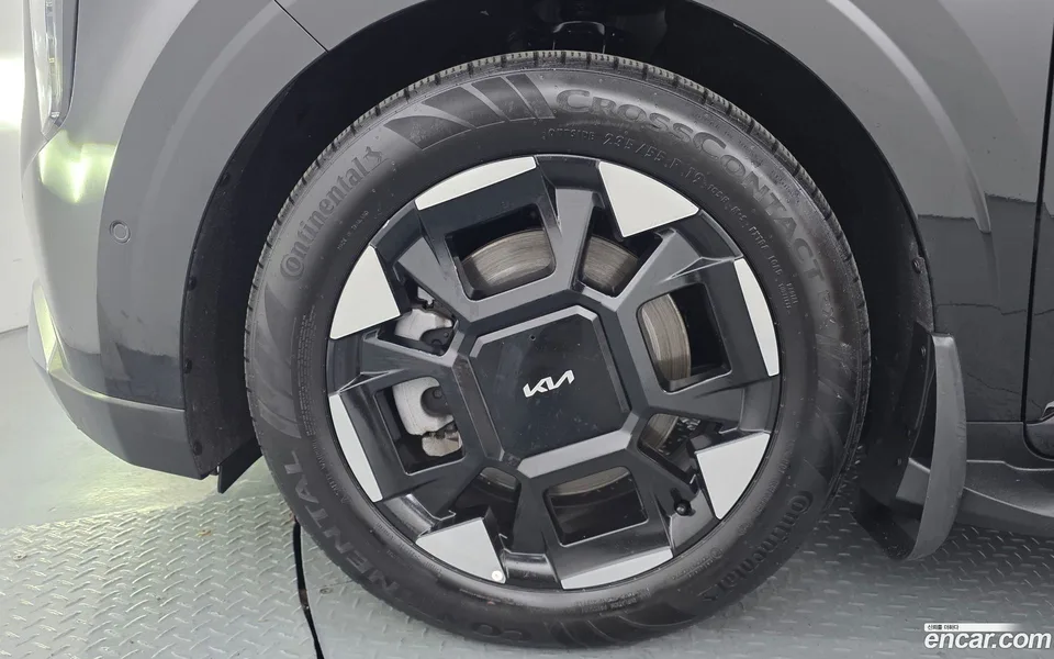 Kia Carnival 7 2025 — thumbnail 5