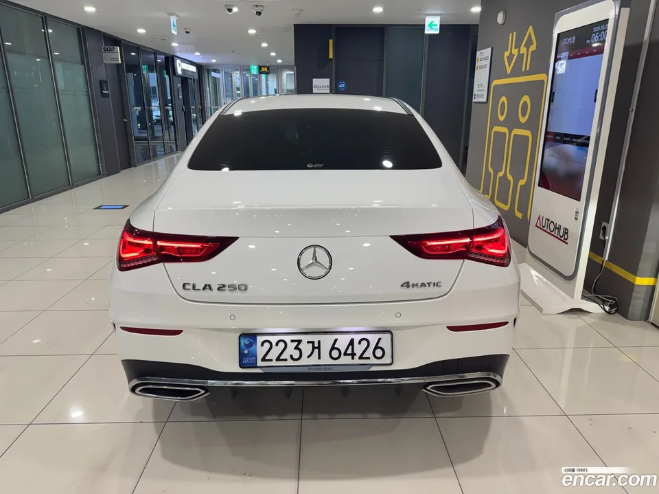Mercedes-Benz CLA-Class CLA250 4MATIC 2023 — thumbnail 4