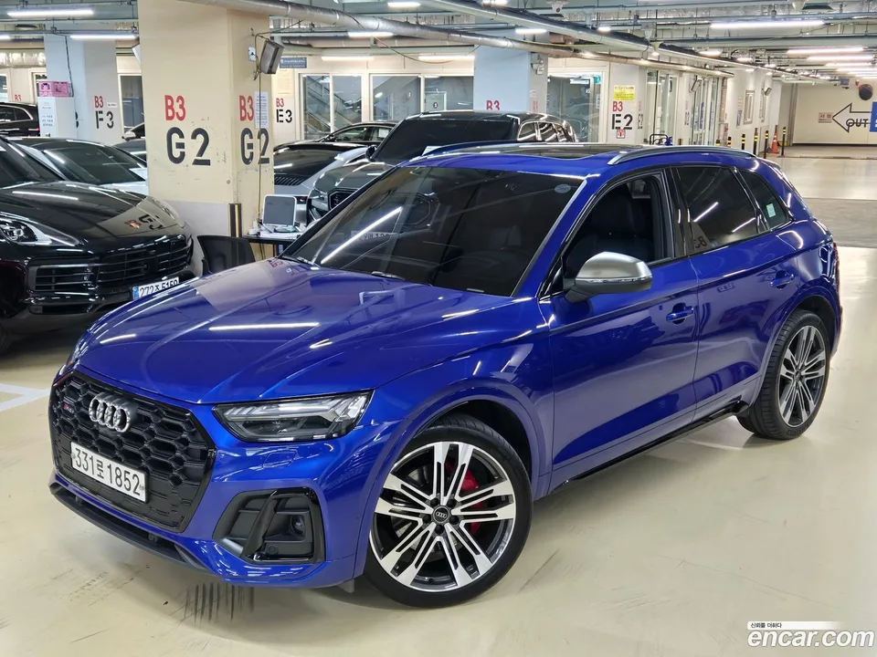 Audi SQ5 3.0 TFSI 2022 — photo 1, buy with delivery to Moscow