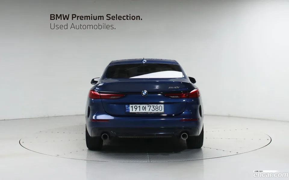 BMW 2 Series Gran Coupe 220i 2023 — thumbnail 4