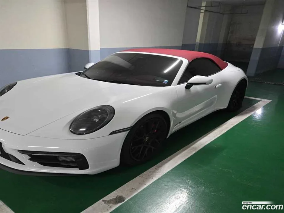 Porsche 911 (992) 4 GTS 2022 — миниатюра 3
