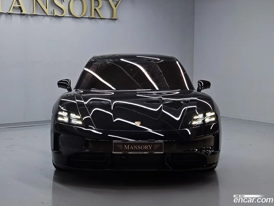 Porsche Taycan 4 2026 — миниатюра 3