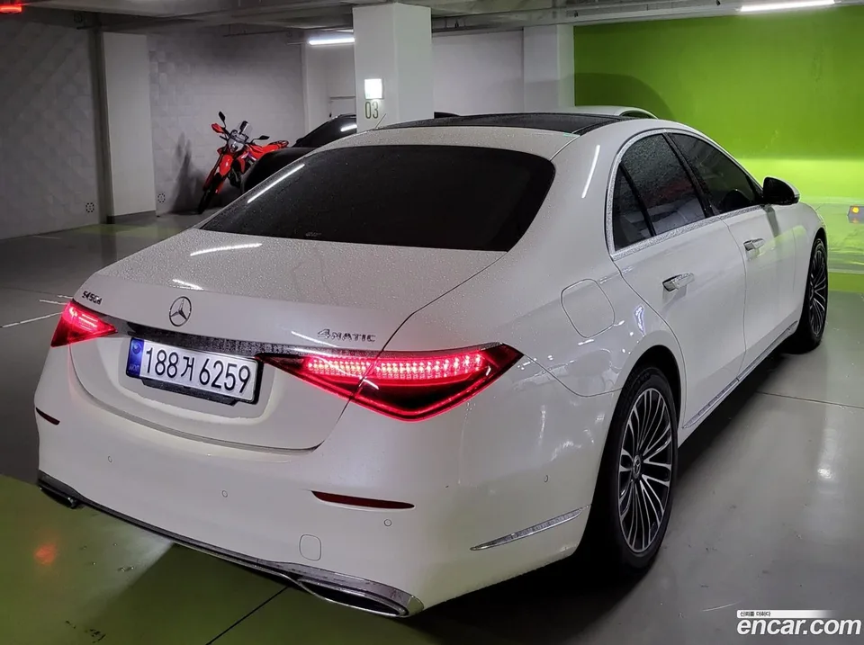 Mercedes-Benz S-Class S350 d 2022 — thumbnail 3