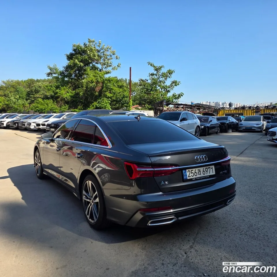 Audi A6 45 TFSI 2022 — thumbnail 4