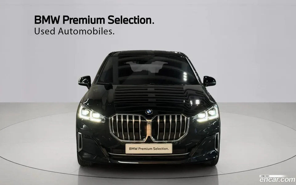 BMW 2 Series Active Tourer 220i 2023 — thumbnail 3