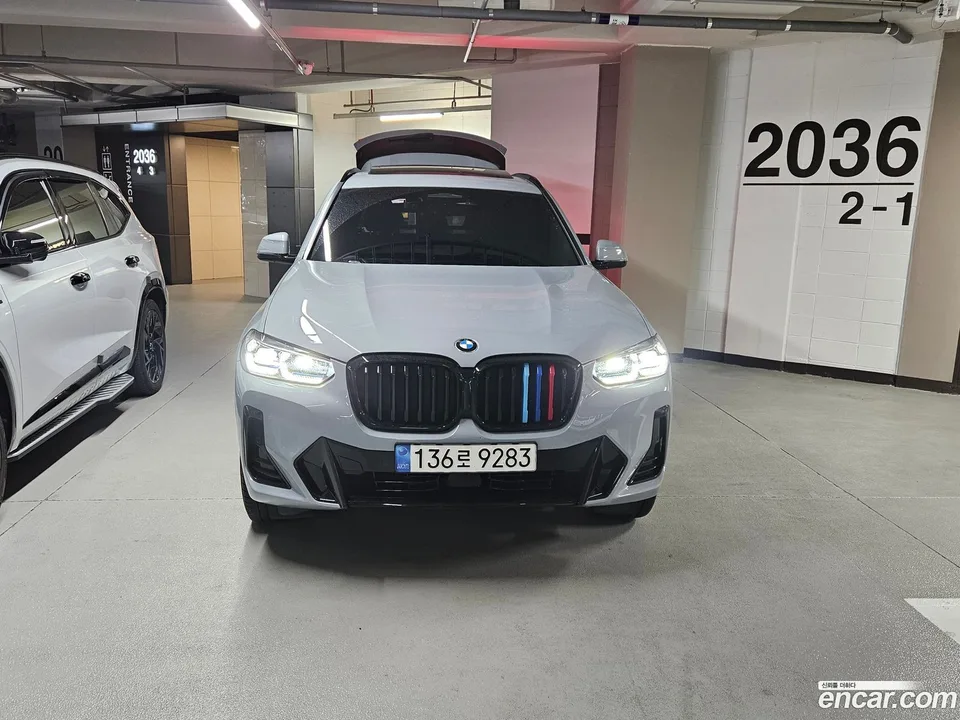 BMW X3 xDrive 20i M 2022 — photo 1, buy with delivery to Moscow