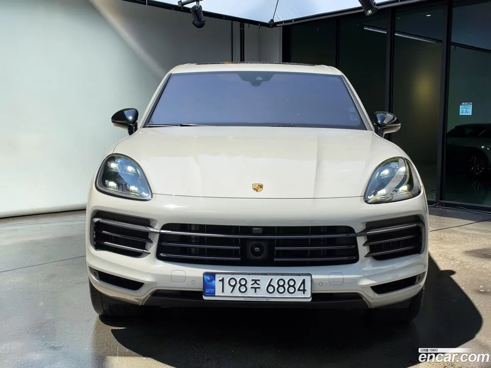 Porsche Cayenne 3.0 2023 — миниатюра 3