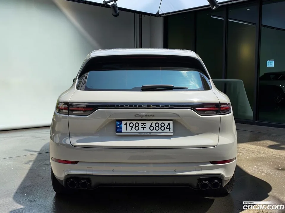 Porsche Cayenne 3.0 2023 — миниатюра 4