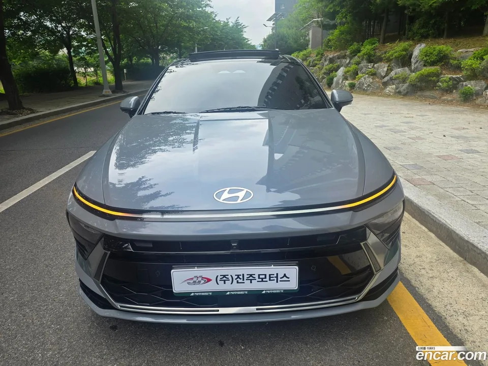Hyundai Sonata The Edge Hybrid 2024 — thumbnail 3
