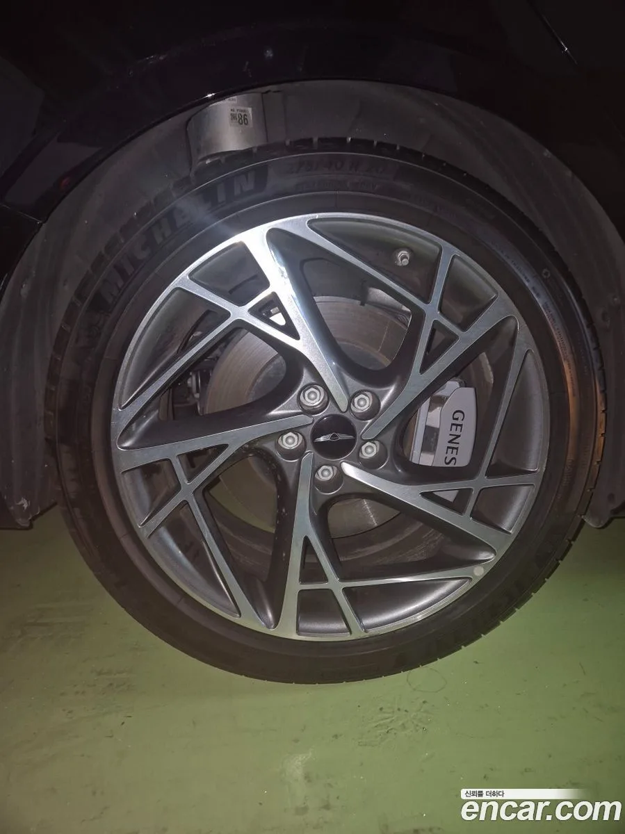 Genesis G90 3.5 AWD 2023 — миниатюра 5