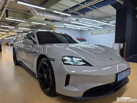 Porsche Taycan 2024 купить в Москве