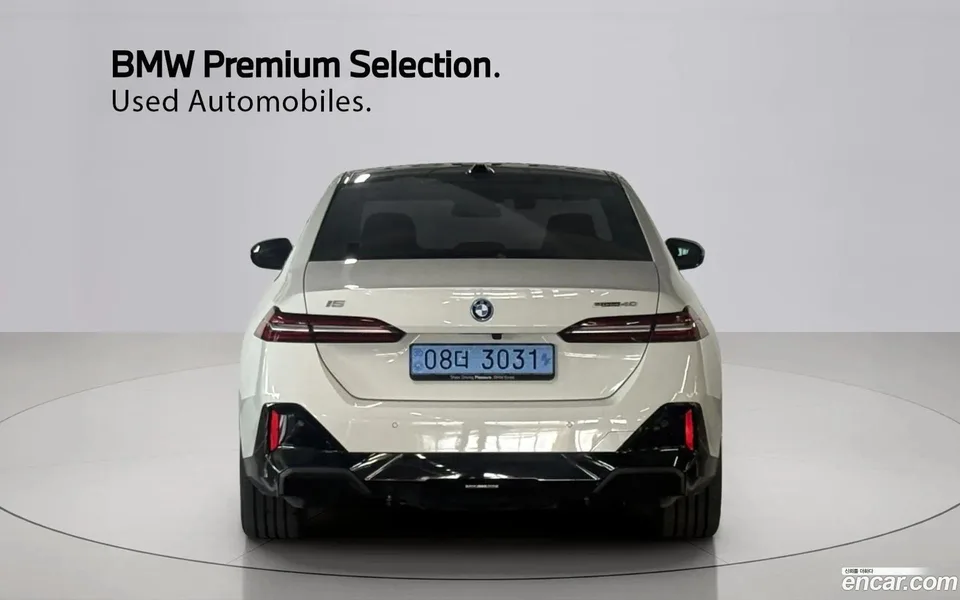 BMW i5 eDrive 40 M 2025 — thumbnail 4