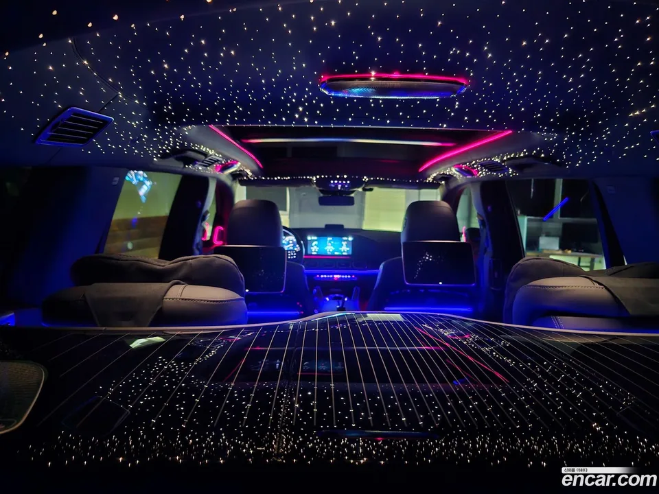 Mercedes-Benz GLS-Class GLS600 4MATIC 2022 — thumbnail 2