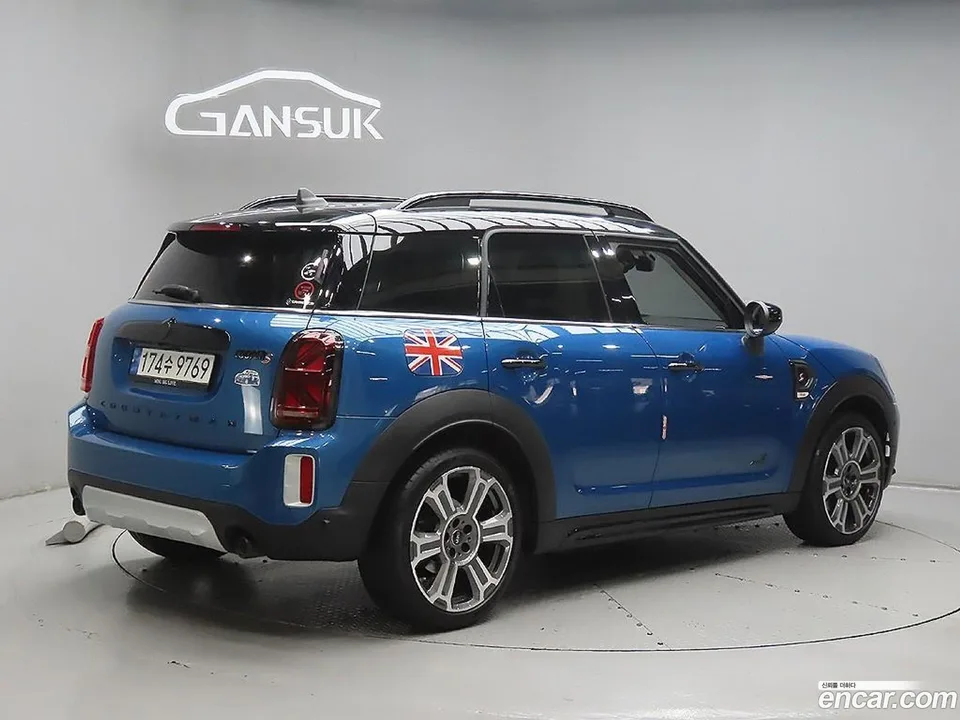 MINI Cooper S Countryman ALL4 2022 — миниатюра 4