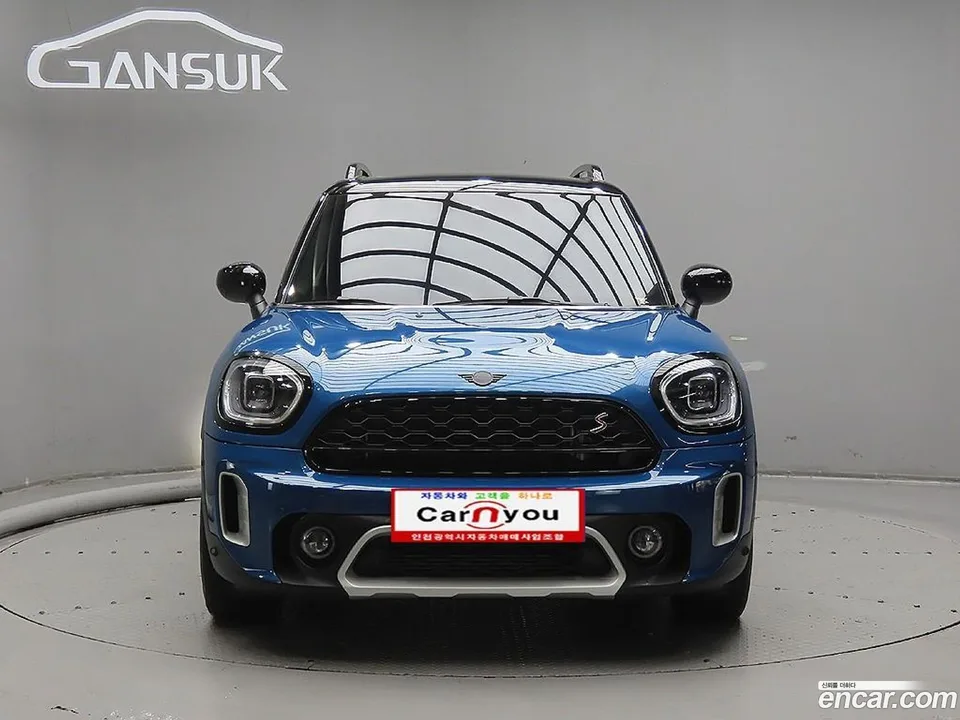 MINI Cooper S Countryman ALL4 2022 — фото 1, купить с доставкой в Москву