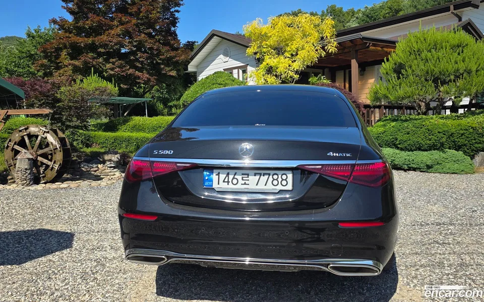 Mercedes-Benz S-Class S580L 4MATIC 2023 — thumbnail 4