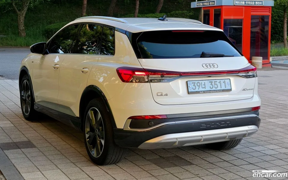 Audi Q4 e-tron 40 2022 — миниатюра 4