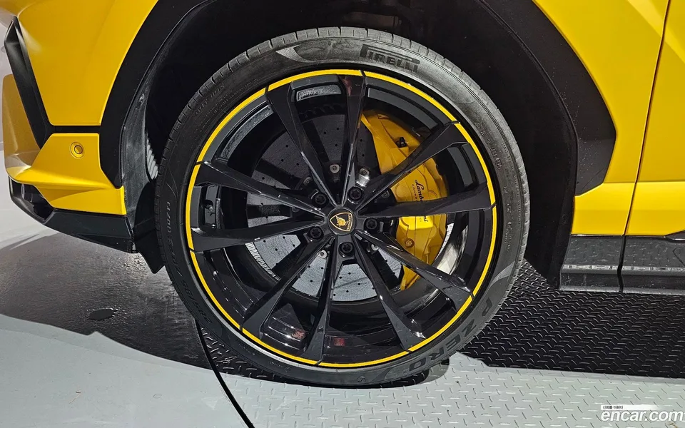 Lamborghini Urus 4.0 V8 S 2024 — thumbnail 2