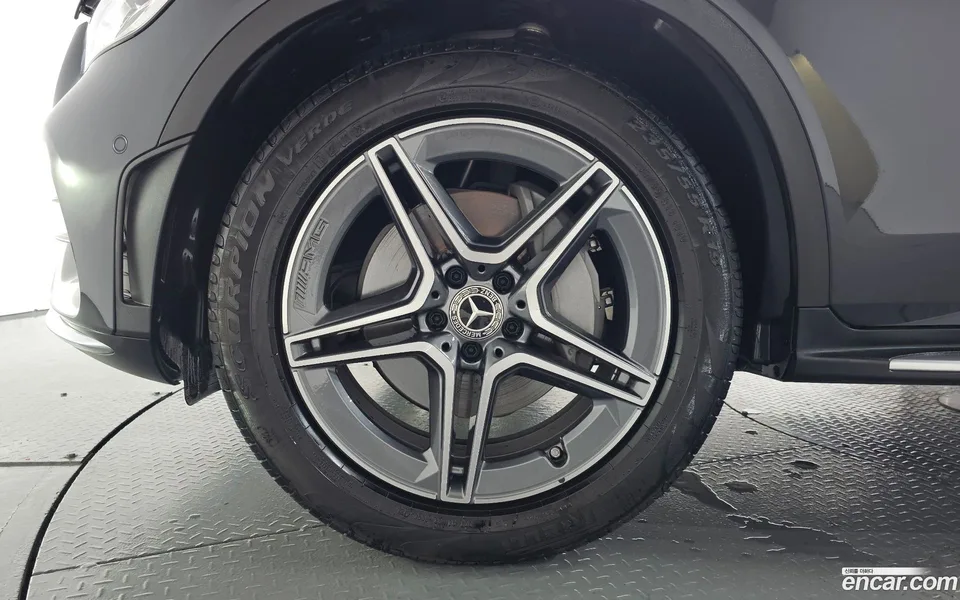 Mercedes-Benz GLC-Class GLC220 d 4MATIC 2023 — thumbnail 5