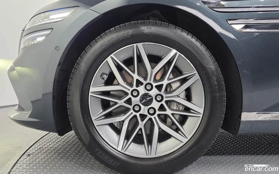 Genesis G80 2.5 AWD 2024 — thumbnail 2