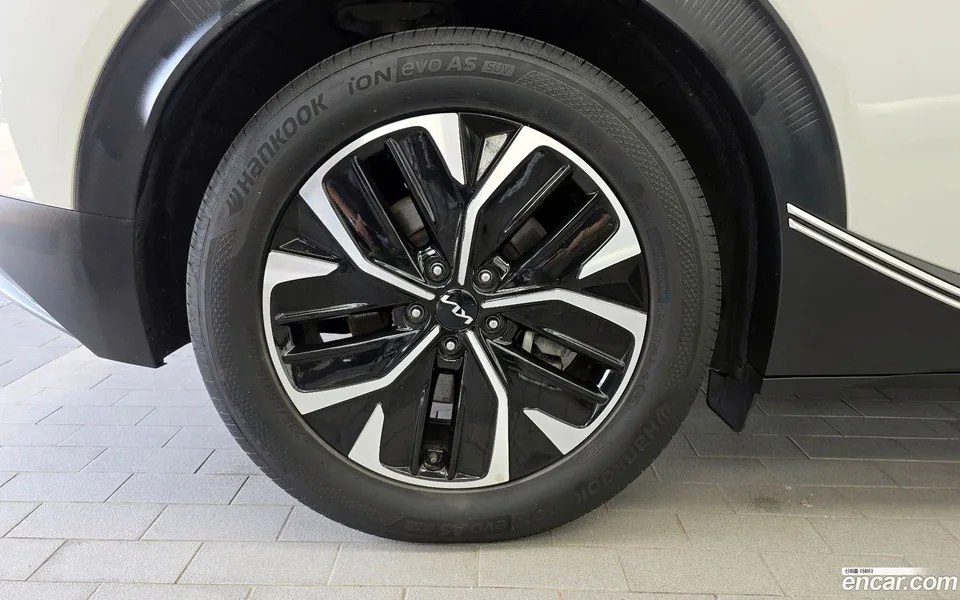 Kia EV6 2022 — thumbnail 2