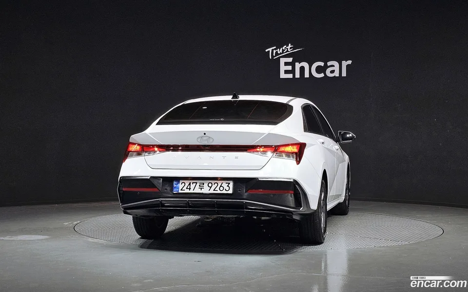 Hyundai Avante CN7 1.6 2024 — thumbnail 4