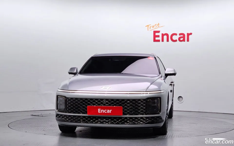 Hyundai Grandeur Hybrid 2023 — thumbnail 3