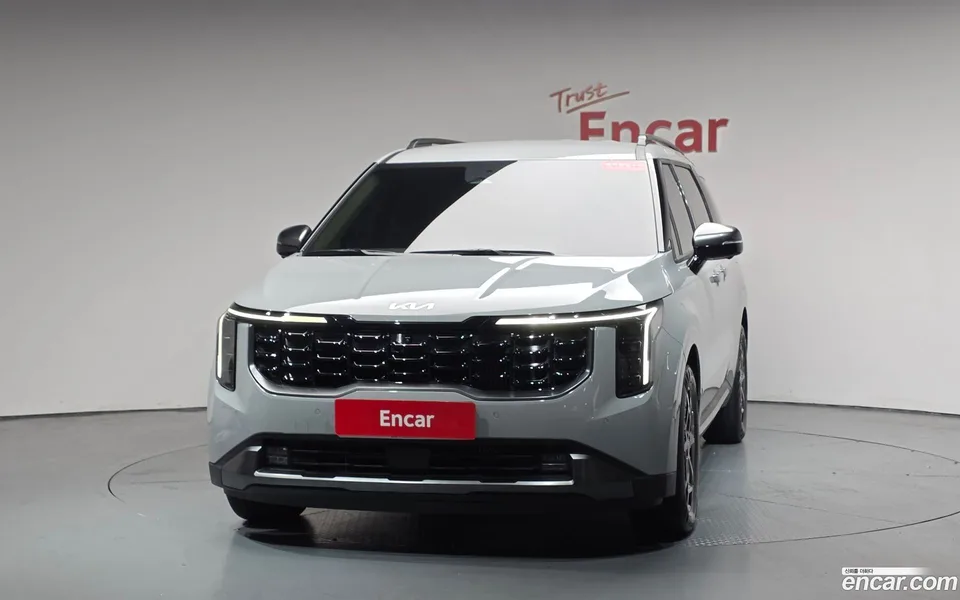 Kia Carnival HEV 9 2024 — thumbnail 3
