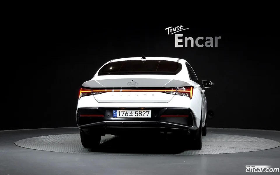 Hyundai Avante CN7 1.6 2024 — thumbnail 4