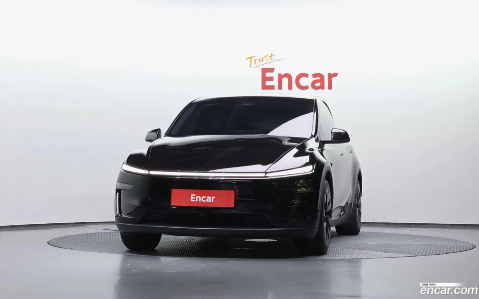 Tesla Model Y RWD 2025 — миниатюра 3