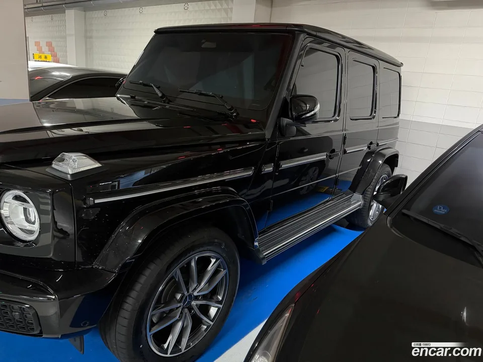 Mercedes-Benz G-Class G450d 2026 — фото 1, купить с доставкой в Москву