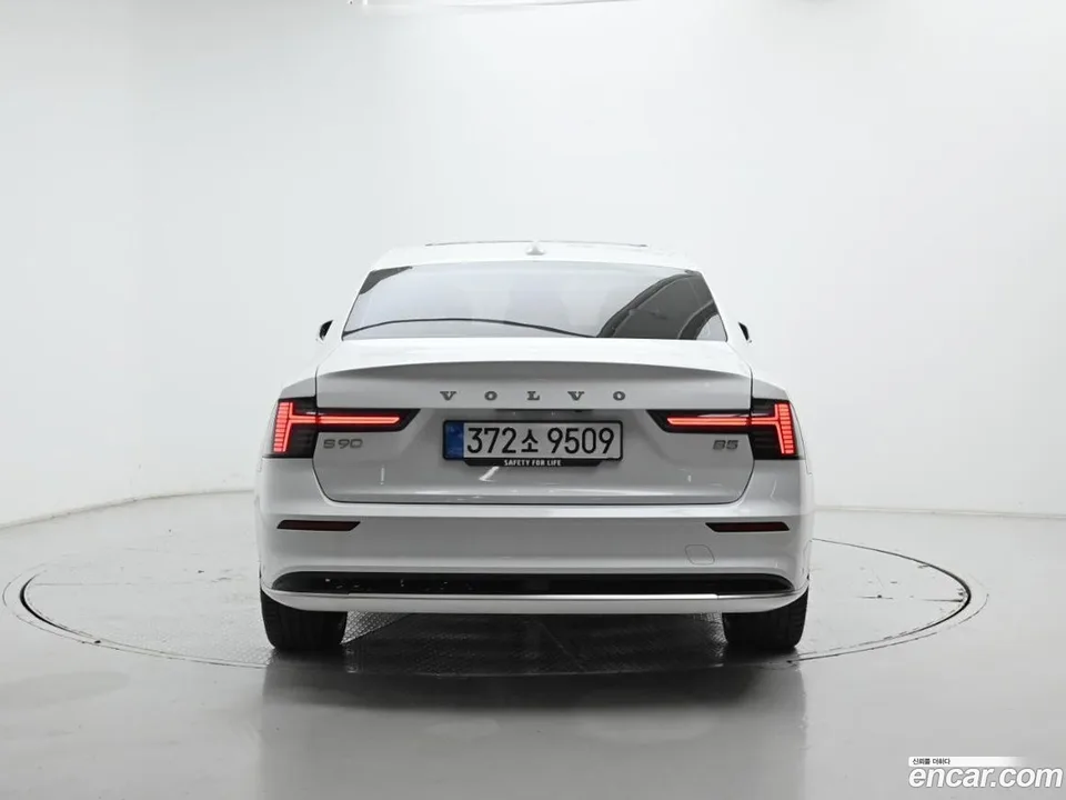 Volvo S90 B5 2026 — thumbnail 4