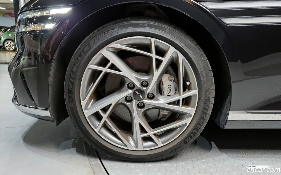 Genesis G90 3.5 AWD 2022 — thumbnail 2