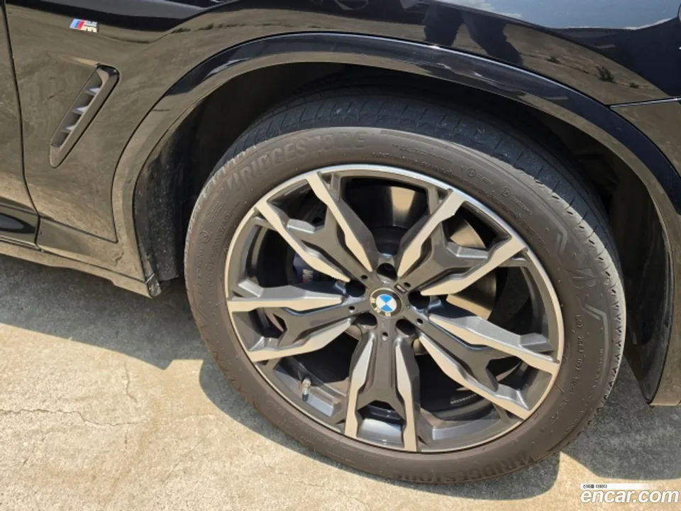 BMW X4 xDrive20i M 2024 — thumbnail 5