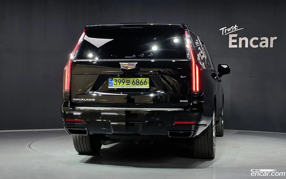 Cadillac Escalade 6.2 ESV 2025 — thumbnail 4