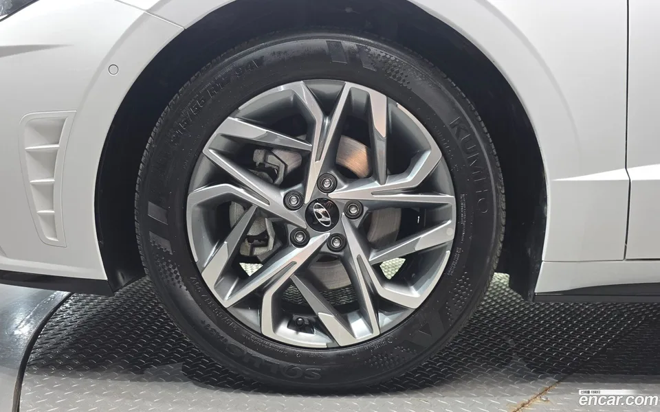 Hyundai Sonata 2.0 2022 — thumbnail 5