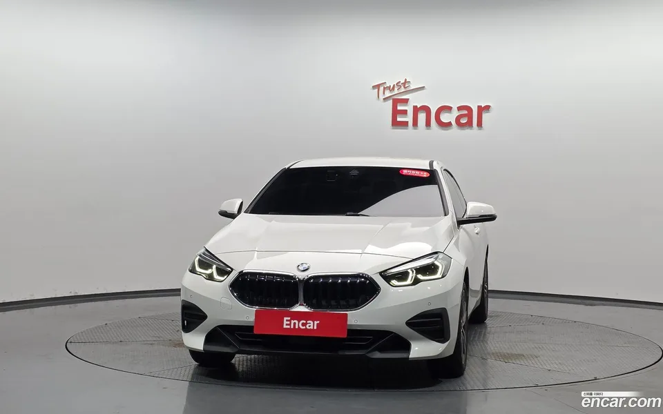 BMW 2 Series Gran Coupe 220i 2022 — миниатюра 3