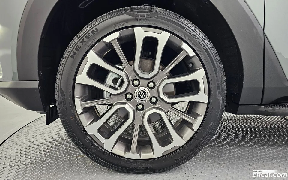 KG Mobility Torres 1.5 2WD 2023 — thumbnail 5