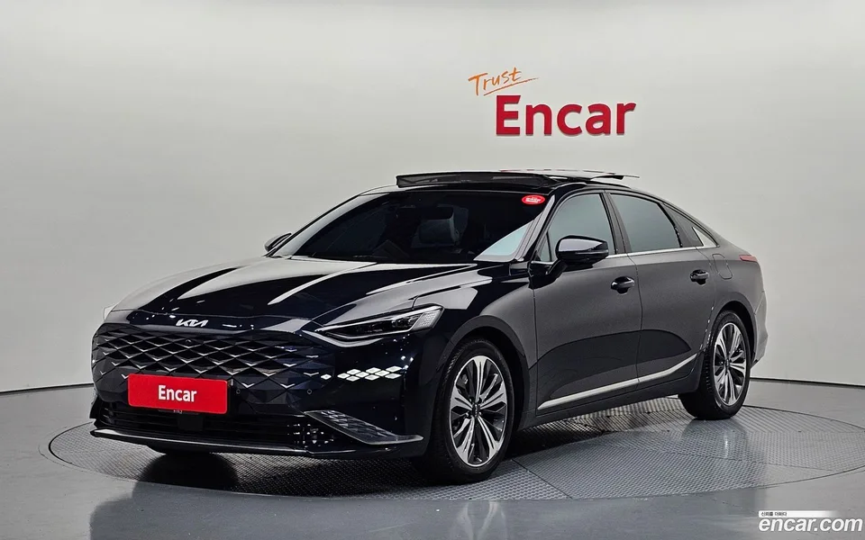 Kia K8 2.5 2WD 2022 — photo 1, buy with delivery to Moscow