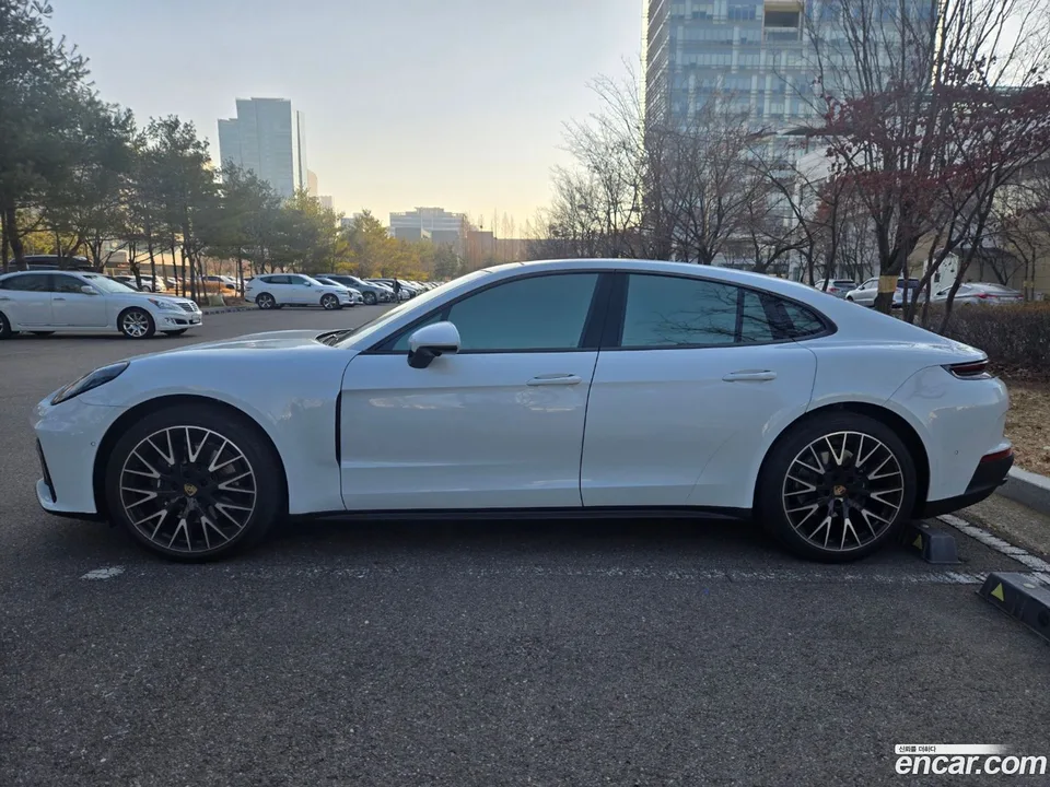 Porsche Panamera (976) 2.9 AWD 2024 — thumbnail 3