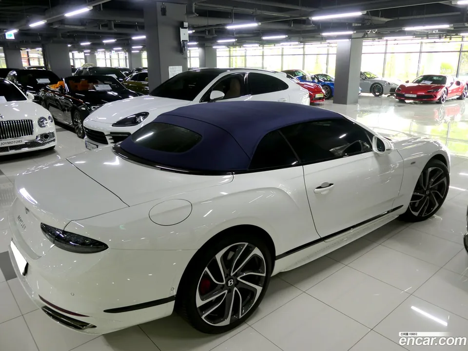 Bentley Continental GT 4.0 GTC 2025 — thumbnail 5