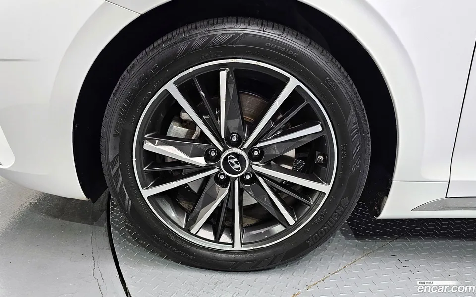 Hyundai Grandeur IG 2.5 2022 — thumbnail 2