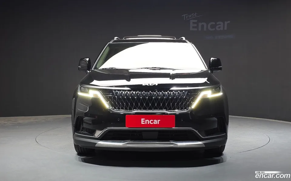 Kia Carnival 11 2023 — миниатюра 3