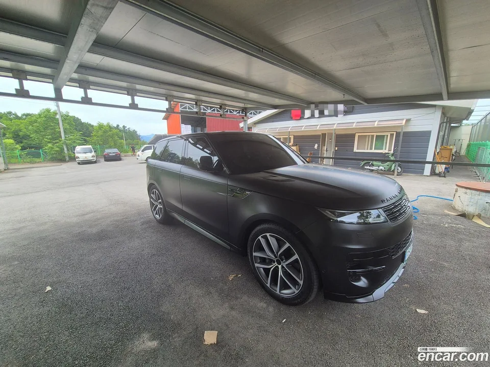 Land Rover Range Rover Sport P400 AB 2026 — photo 1, buy with delivery to Moscow