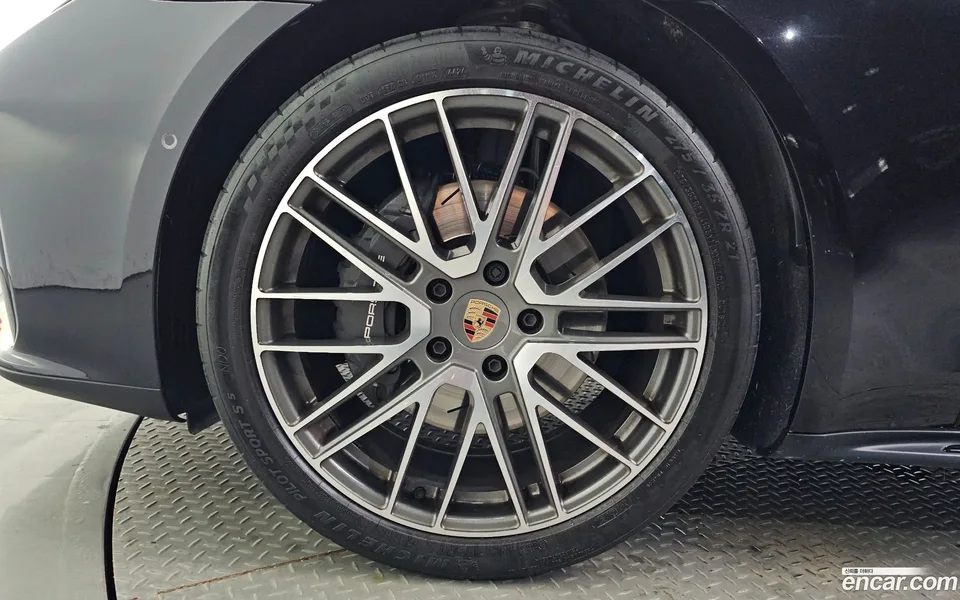 Porsche Panamera (976) 2.9 AWD 2025 — thumbnail 5