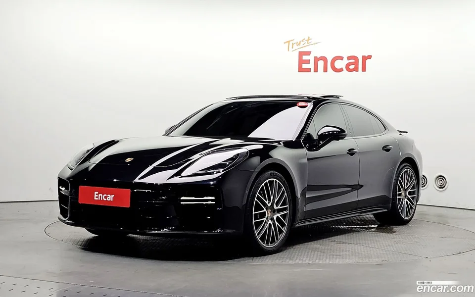 Porsche Panamera (976) 2.9 AWD 2025 — photo 1, buy with delivery to Moscow